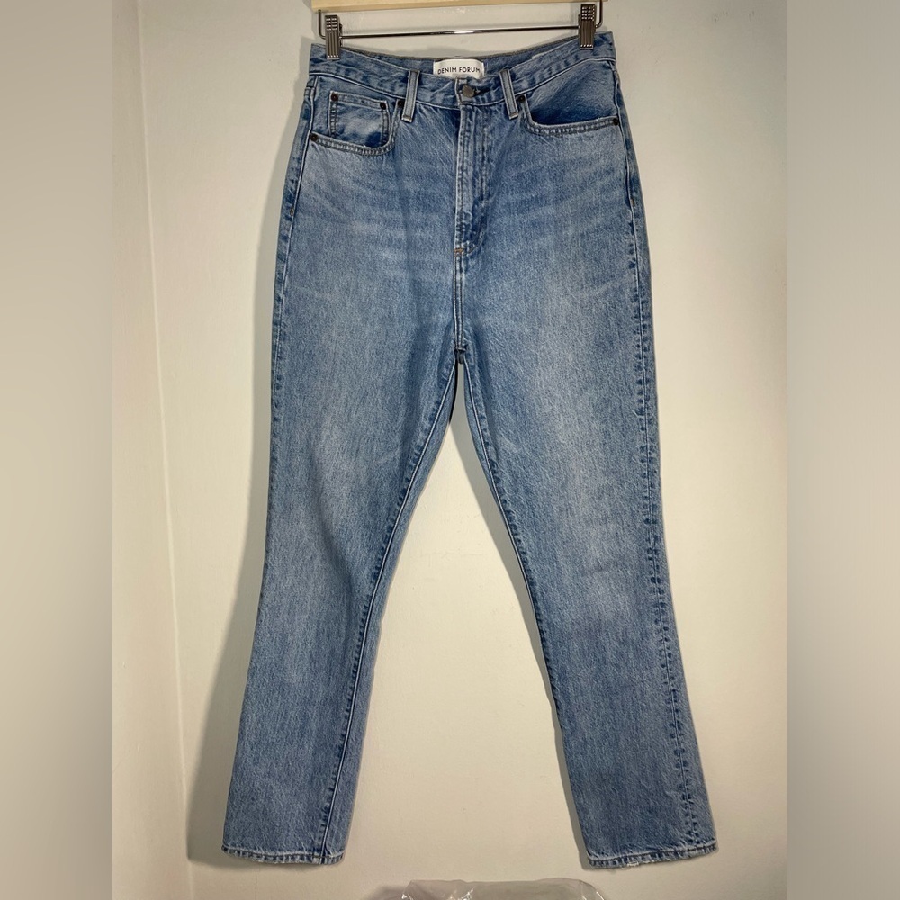 Aritzia Denim Forum The Nina Super High Rise Cigarette Jeans 30L size 28 - Picture 3 of 8